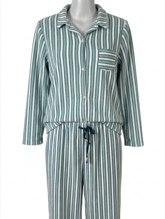 Cuddl Duds Other - Cuddl Duds Green White Striped Pajama Set Long Sleeve Top Pants M